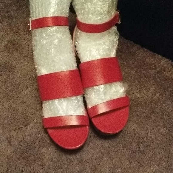 Michael Kors Wedge Bells Sandals as 8 - Picture 7 of 8